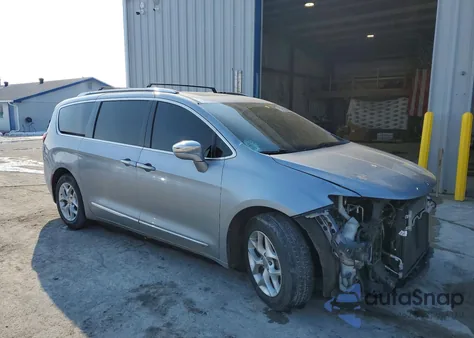 2020 Chrysler Pacifica Limited from USA, damaged, VIN 2C4RC1GGXLR208999